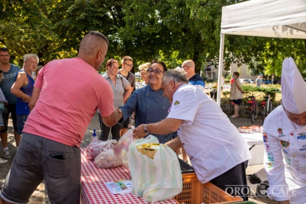 oroshaza-gasztrofesztival424C2527F-F095-B429-1A7D-CEB128D6E453.jpg