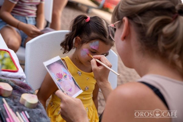 oroshaza-gasztrofesztival1263FEEDED-AB5C-3433-B3E7-76C0B0A3410D.jpg