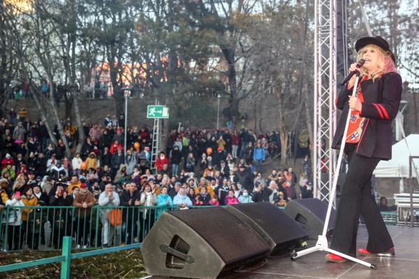bekekoncert11CE7A962B-B251-4EEF-AF23-D9729B9E4749.jpg