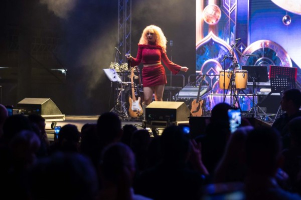 szerencsekoncert-mako-0665A877D1-3BA5-EB99-09E5-5FA39D99643D.jpg