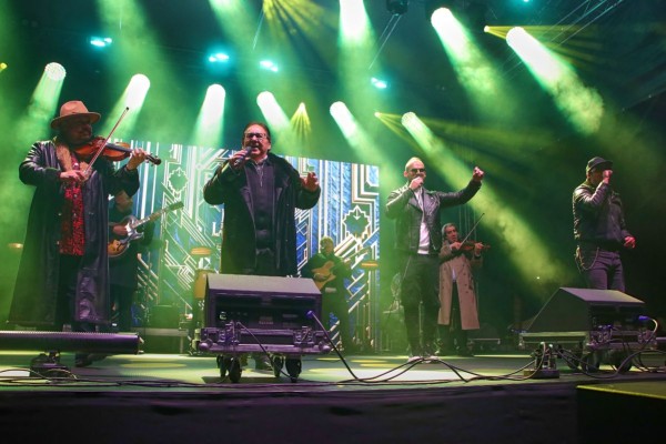 article-image-koncert-ismert-eloadokkal-9641-12330817248EA-6674-5DC7-53DD-EF706CAB1520.jpg