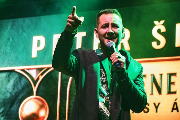article-image-koncert-ismert-eloadokkal-9641-12362B2A533F3-662A-4C3F-C818-737294BF1EE1.jpg